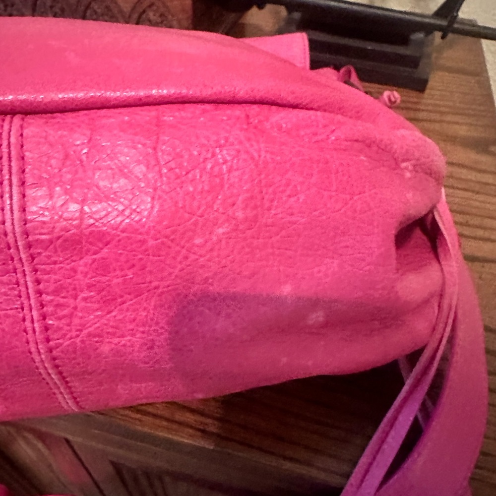 Balenciaga Hot Pink Leather Crossbody Bag - Picture 5 of 7
